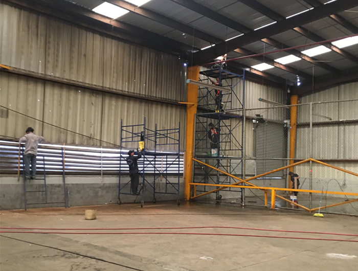 Limpieza profunda en Naves Industriales